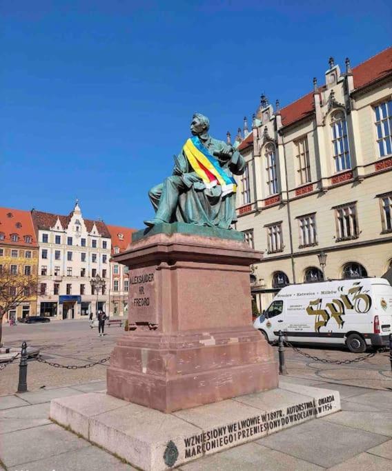 Apartamento Rynek Pod Fredra Breslavia